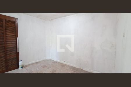 Casa para alugar com 306m², 3 quartos e 3 vagas Casa para alugar com 306m², 3 quartos e 3 vagasCloset