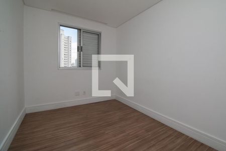 Quarto 1 de apartamento para alugar com 2 quartos, 52m² em Vila Moreira, São Paulo