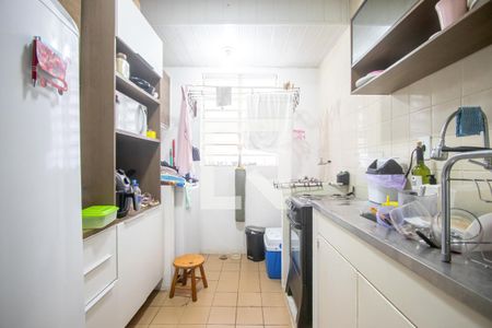 Cozinha de apartamento à venda com 1 quarto, 38m² em Santo Antônio, Porto Alegre