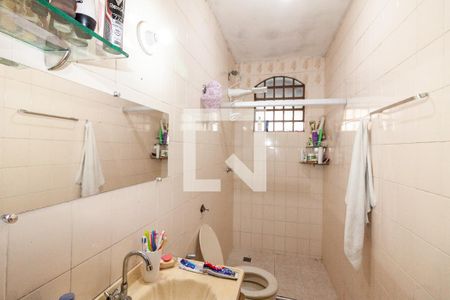 Banheiro de casa à venda com 3 quartos, 90m² em Jardim Leblon, Belo Horizonte