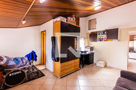 Casa à venda com 259m², 3 quartos e 5 vagas Casa à venda com 259m², 3 quartos e 5 vagasQuarto 1