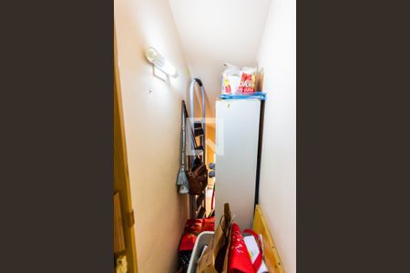 Casa à venda com 259m², 3 quartos e 5 vagas Casa à venda com 259m², 3 quartos e 5 vagasDepósito