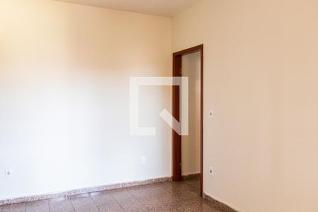 Sala de casa para alugar com 2 quartos, 100m² em Jardim Leblon, Belo Horizonte