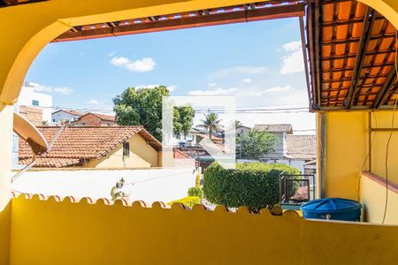 Casa à venda com 2 quartos, 100m² em Jardim Leblon, Belo Horizonte