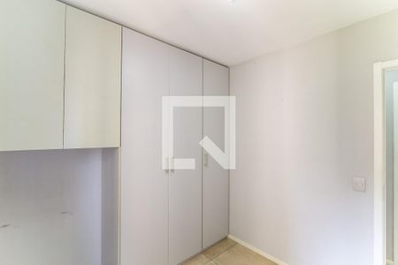 Quarto 1 de apartamento para alugar com 2 quartos, 48m² em Jardim Parque Morumbi, São Paulo