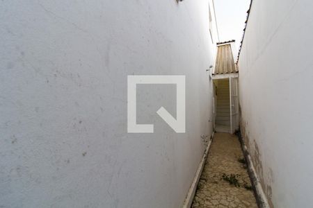 Casa para alugar com 177m², 2 quartos e 2 vagas Casa para alugar com 177m², 2 quartos e 2 vagasCorredor