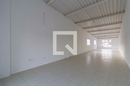 Casa para alugar com 177m², 2 quartos e 2 vagas Casa para alugar com 177m², 2 quartos e 2 vagasÁrea comum - Salão de festas