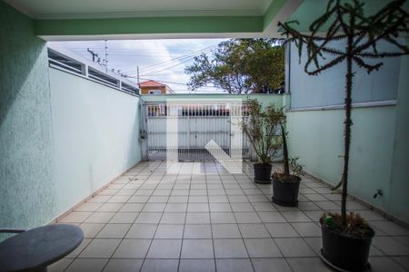 Vista de casa à venda com 3 quartos, 149m² em Vila Guarani (z Sul), São Paulo