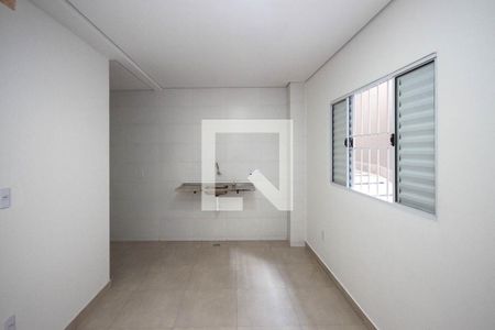 Sala/Cozinha de casa de condomínio para alugar com 1 quarto, 37m² em Vila Antonieta, São Paulo