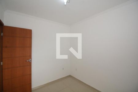 Quarto 1 de apartamento para alugar com 2 quartos, 45m² em Jardim Sulacap, Rio de Janeiro