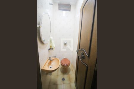 lavabo de casa para alugar com 3 quartos, 172m² em Vila Aurora (zona Norte), São Paulo