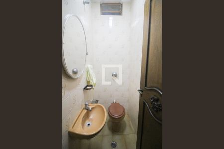 lavabo de casa para alugar com 3 quartos, 172m² em Vila Aurora (zona Norte), São Paulo