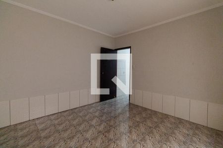 Quarto 2 de casa para alugar com 2 quartos, 80m² em Jardim Tietê, São Paulo