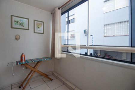 Varanda da Sala de apartamento à venda com 3 quartos, 116m² em Vila Ipiranga, Porto Alegre