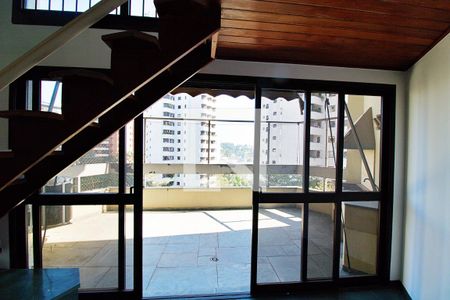 Apartamento para alugar com 258m², 3 quartos e 1 vaga Apartamento para alugar com 258m², 3 quartos e 1 vagaSala