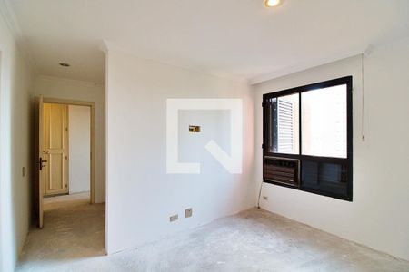 Apartamento para alugar com 258m², 3 quartos e 1 vaga Apartamento para alugar com 258m², 3 quartos e 1 vagaSuíte 2