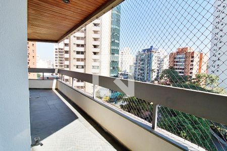 Apartamento para alugar com 258m², 3 quartos e 1 vaga Apartamento para alugar com 258m², 3 quartos e 1 vagaVaranda da Sala
