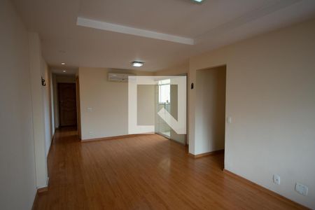 Sala de apartamento à venda com 2 quartos, 68m² em Vila Isabel, Rio de Janeiro