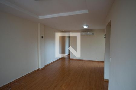 Sala de apartamento à venda com 2 quartos, 68m² em Vila Isabel, Rio de Janeiro