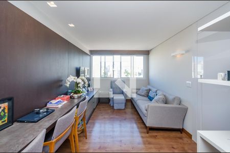 Sala de apartamento para alugar com 3 quartos, 198m² em Nova Suíssa, Belo Horizonte