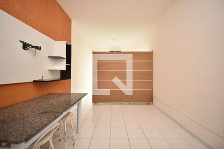 Sala de kitnet/studio para alugar com 1 quarto, 46m² em Centro, São Paulo