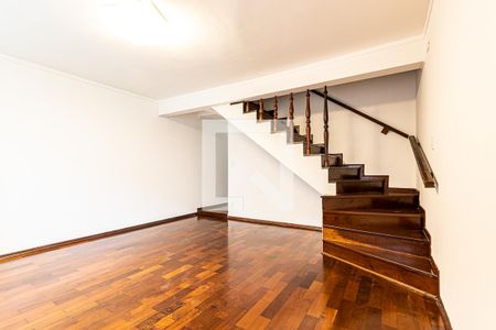 Sala  de casa para alugar com 5 quartos, 215m² em Vila Pierina, São Paulo