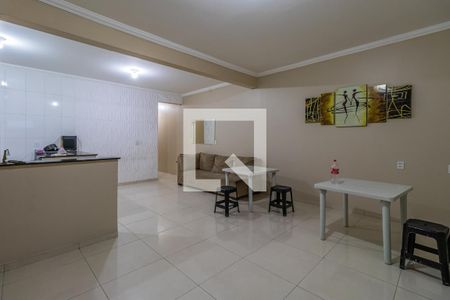 Sala de casa para alugar com 3 quartos, 175m² em Vila do Conde, Barueri