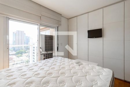 Suite 1 de apartamento para alugar com 2 quartos, 130m² em Vila Nova Conceição, São Paulo