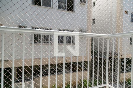 Varanda de apartamento para alugar com 2 quartos, 60m² em Mutondo, São Gonçalo