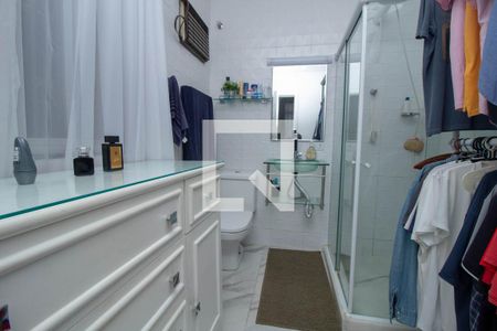 Banheiro\closet de casa para alugar com 3 quartos, 600m² em Chacrinha, Duque de Caxias