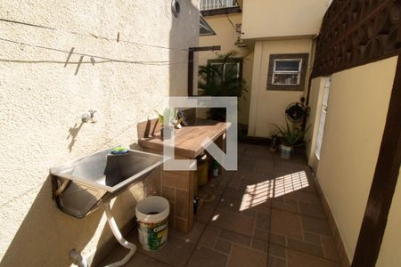 Casa para alugar com 600m², 3 quartos e 4 vagas Casa para alugar com 600m², 3 quartos e 4 vagasÁrea de Serviço 2