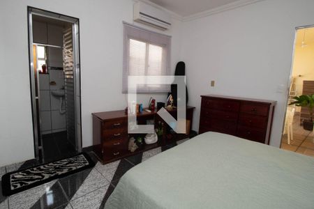 Casa para alugar com 600m², 3 quartos e 4 vagas Casa para alugar com 600m², 3 quartos e 4 vagasQuarto 3 - Fundos