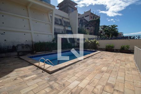 Casa para alugar com 600m², 3 quartos e 4 vagas Casa para alugar com 600m², 3 quartos e 4 vagasPiscina