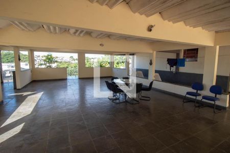 Casa para alugar com 600m², 3 quartos e 4 vagas Casa para alugar com 600m², 3 quartos e 4 vagasTerraço