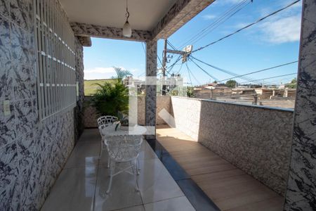 Casa para alugar com 600m², 3 quartos e 4 vagas Casa para alugar com 600m², 3 quartos e 4 vagasVaranda