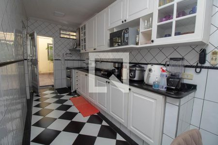 Casa para alugar com 600m², 3 quartos e 4 vagas Casa para alugar com 600m², 3 quartos e 4 vagasCozinha