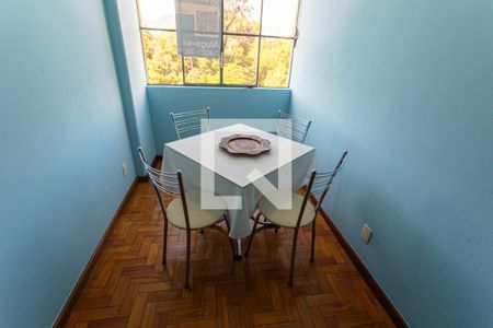 Mesa de Jantar de apartamento para alugar com 2 quartos, 97m² em Centro, Belo Horizonte