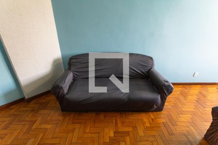 Sofá de apartamento para alugar com 2 quartos, 97m² em Centro, Belo Horizonte