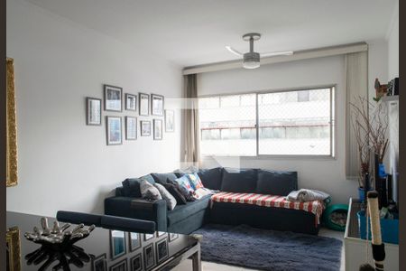 Apartamento à venda com 78m², 2 quartos e 1 vagaSala