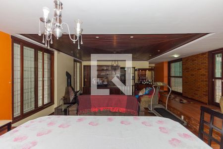 Sala de casa à venda com 4 quartos, 774m² em Sarandi, Porto Alegre