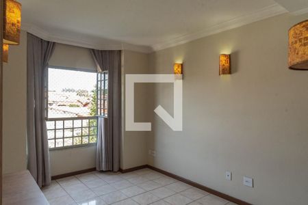Sala de apartamento à venda com 3 quartos, 67m² em Jardim García, Campinas