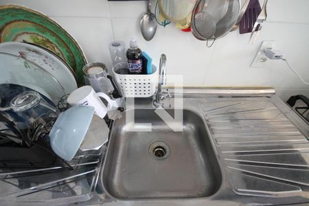 Cozinha de apartamento para alugar com 1 quarto, 27m² em Cambuci, São Paulo