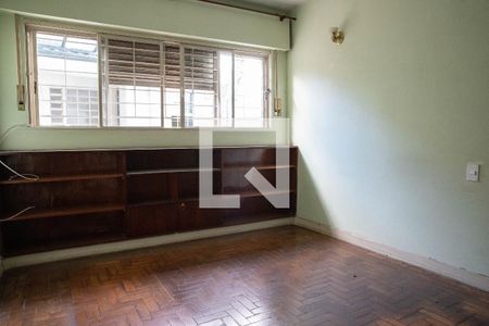 Casa à venda com 240m², 4 quartos e 4 vagas Casa à venda com 240m², 4 quartos e 4 vagasQuarto 2