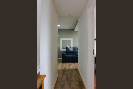 Corredor de apartamento à venda com 2 quartos, 42m² em Mato Grande, Canoas