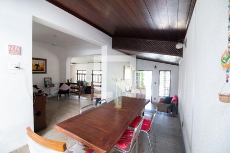 Sala 2 de casa para alugar com 3 quartos, 150m² em Centro, Betim