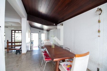 Sala 2 de casa para alugar com 3 quartos, 150m² em Centro, Betim