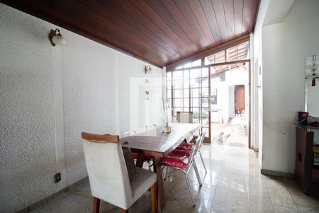 Sala 2 de casa para alugar com 3 quartos, 150m² em Centro, Betim