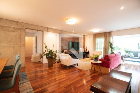 Sala de estar de apartamento à venda com 4 quartos, 225m² em Umuarama, Osasco