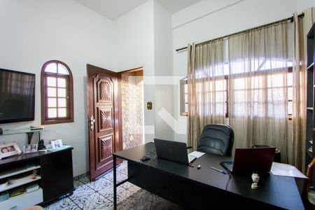 Sala de casa para alugar com 4 quartos, 50m² em Jardim Cristiane, Santo André