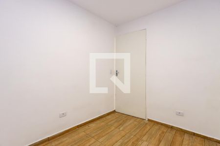 Quarto 1 de apartamento para alugar com 2 quartos, 32m² em Vila Mazzei, São Paulo